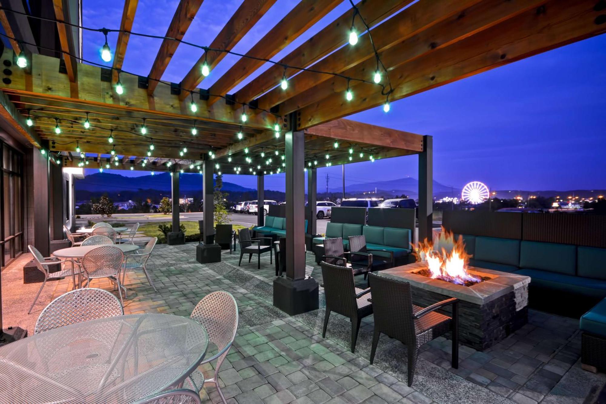 Home2 Suites By Hilton Pigeon Forge Exteriör bild